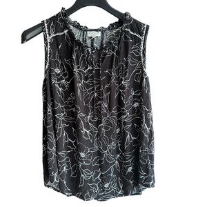 Studio B Flowy Stretchy Crinkly Black & White Floral Frilly Neck Tank Top 2X